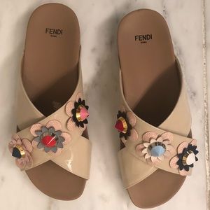 Fendi flowerland slide sandals size 37
